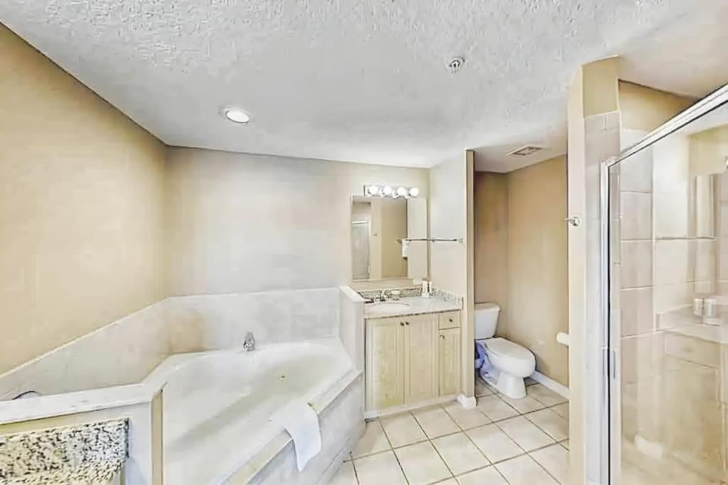 Entire Rental 3-Br Minutes From Disney X8 Hot Tub Apartment 2204 Orlando Dış mekan fotoğraf